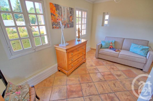 Afficher la photo en grand maison à vendre - 7 pièces - 186.0 m2 - ANTIBES - 06 - PROVENCE-ALPES-COTE-D-AZUR - Century 21 Liberté