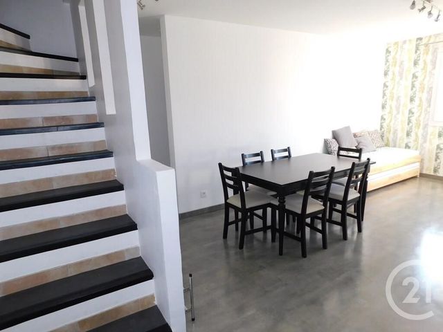 Afficher la photo en grand Appartement T3 à louer - 3 pièces - 62.43 m2 - VALLAURIS - 06 - PROVENCE-ALPES-COTE-D-AZUR - Century 21 Liberté