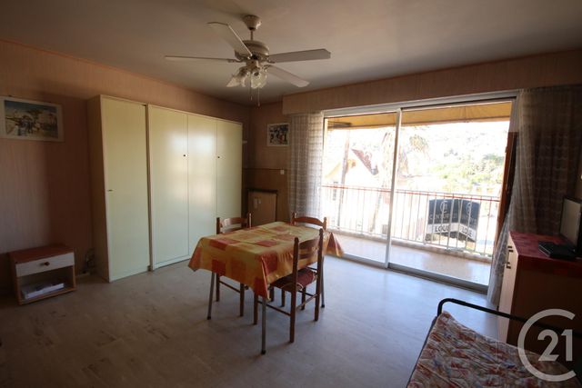 Studio à louer - 1 pièce - 27.16 m2 - LE GOLFE JUAN - 06 - PROVENCE-ALPES-COTE-D-AZUR - Century 21 Liberté Studio à louer - 1 pièce - 27.16 m2 - LE GOLFE JUAN - 06 - PROVENCE-ALPES-COTE-D-AZUR - Century 21 Liberté