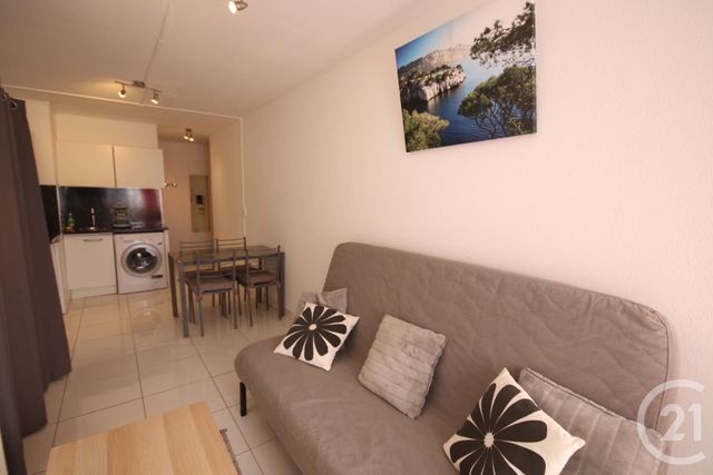Studio à louer - 1 pièce - 23.65 m2 - LE GOLFE JUAN - 06 - PROVENCE-ALPES-COTE-D-AZUR - Century 21 Liberté Studio à louer - 1 pièce - 23.65 m2 - LE GOLFE JUAN - 06 - PROVENCE-ALPES-COTE-D-AZUR - Century 21 Liberté