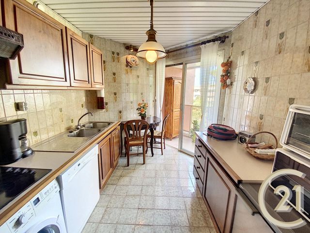 Appartement F2 à vendre - 2 pièces - 62.0 m2 - JUAN LES PINS - 06 - PROVENCE-ALPES-COTE-D-AZUR - Century 21 Liberté Appartement F2 à vendre - 2 pièces - 62.0 m2 - JUAN LES PINS - 06 - PROVENCE-ALPES-COTE-D-AZUR - Century 21 Liberté