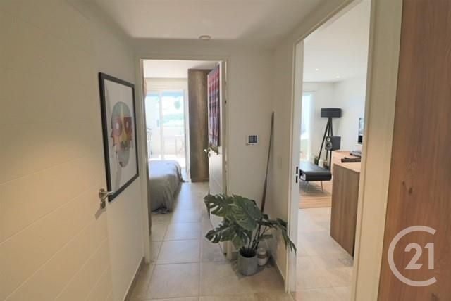 Appartement F2 à vendre - 2 pièces - 41.0 m2 - ANTIBES - 06 - PROVENCE-ALPES-COTE-D-AZUR - Century 21 Liberté Appartement F2 à vendre - 2 pièces - 41.0 m2 - ANTIBES - 06 - PROVENCE-ALPES-COTE-D-AZUR - Century 21 Liberté