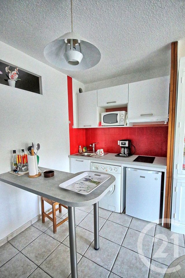 Studio à louer - 1 pièce - 26.24 m2 - JUAN LES PINS - 06 - PROVENCE-ALPES-COTE-D-AZUR - Century 21 Liberté Studio à louer - 1 pièce - 26.24 m2 - JUAN LES PINS - 06 - PROVENCE-ALPES-COTE-D-AZUR - Century 21 Liberté