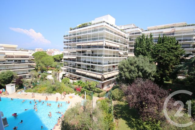 Studio à louer - 1 pièce - 26.24 m2 - JUAN LES PINS - 06 - PROVENCE-ALPES-COTE-D-AZUR - Century 21 Liberté Studio à louer - 1 pièce - 26.24 m2 - JUAN LES PINS - 06 - PROVENCE-ALPES-COTE-D-AZUR - Century 21 Liberté