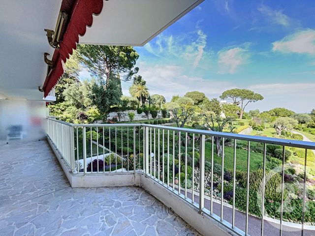 Afficher la photo en grand Appartement F2 à vendre - 2 pièces - 55.0 m2 - ANTIBES - 06 - PROVENCE-ALPES-COTE-D-AZUR - Century 21 Liberté