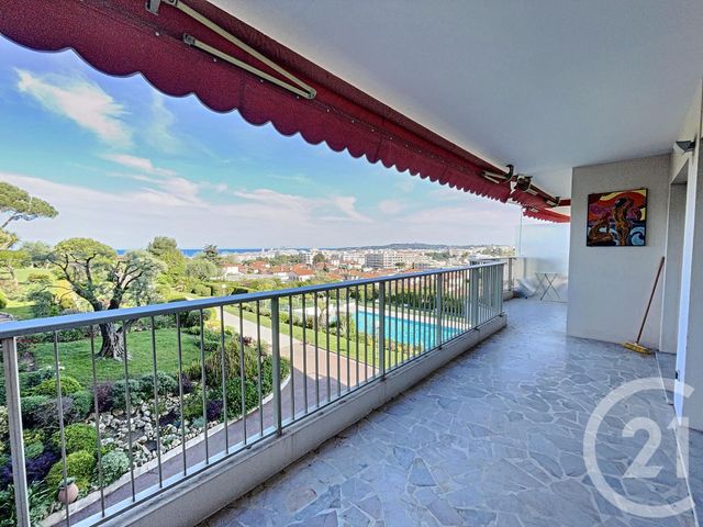 Afficher la photo en grand Appartement F2 à vendre - 2 pièces - 55.0 m2 - ANTIBES - 06 - PROVENCE-ALPES-COTE-D-AZUR - Century 21 Liberté