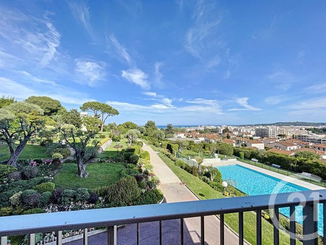Afficher la photo en grand Appartement F2 à vendre - 2 pièces - 55.0 m2 - ANTIBES - 06 - PROVENCE-ALPES-COTE-D-AZUR - Century 21 Liberté