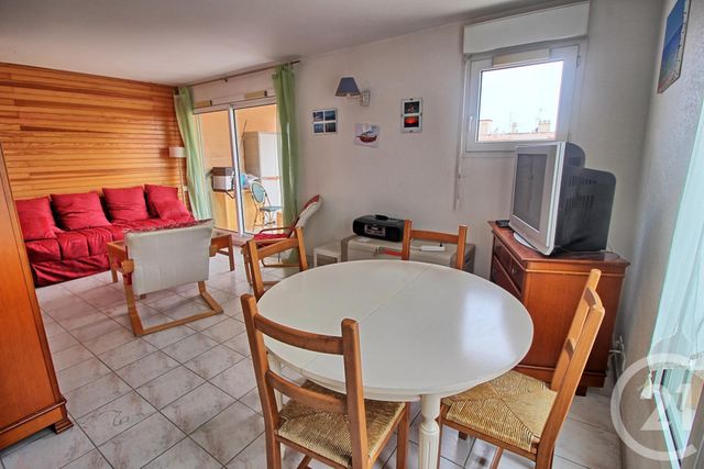 Studio à louer - 1 pièce - 30.26 m2 - LE GOLFE JUAN - 06 - PROVENCE-ALPES-COTE-D-AZUR - Century 21 Liberté Studio à louer - 1 pièce - 30.26 m2 - LE GOLFE JUAN - 06 - PROVENCE-ALPES-COTE-D-AZUR - Century 21 Liberté