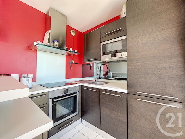 Appartement F2 à vendre - 2 pièces - 40.0 m2 - ANTIBES - 06 - PROVENCE-ALPES-COTE-D-AZUR - Century 21 Liberté Appartement F2 à vendre - 2 pièces - 40.0 m2 - ANTIBES - 06 - PROVENCE-ALPES-COTE-D-AZUR - Century 21 Liberté