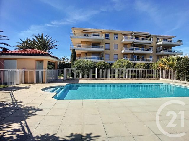 Appartement F2 à vendre - 2 pièces - 40.0 m2 - ANTIBES - 06 - PROVENCE-ALPES-COTE-D-AZUR - Century 21 Liberté Appartement F2 à vendre - 2 pièces - 40.0 m2 - ANTIBES - 06 - PROVENCE-ALPES-COTE-D-AZUR - Century 21 Liberté