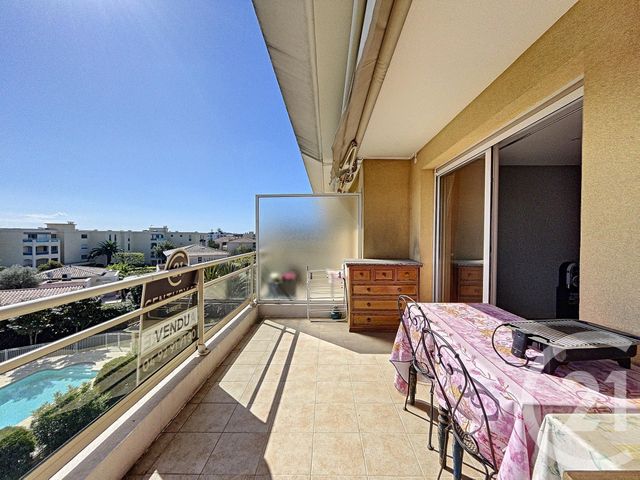 Appartement F2 à vendre - 2 pièces - 40.0 m2 - ANTIBES - 06 - PROVENCE-ALPES-COTE-D-AZUR - Century 21 Liberté Appartement F2 à vendre - 2 pièces - 40.0 m2 - ANTIBES - 06 - PROVENCE-ALPES-COTE-D-AZUR - Century 21 Liberté