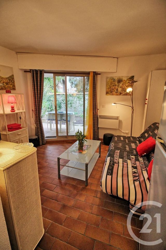 Appartement T2 à louer - 2 pièces - 24.87 m2 - LE GOLFE JUAN - 06 - PROVENCE-ALPES-COTE-D-AZUR - Century 21 Liberté Appartement T2 à louer - 2 pièces - 24.87 m2 - LE GOLFE JUAN - 06 - PROVENCE-ALPES-COTE-D-AZUR - Century 21 Liberté