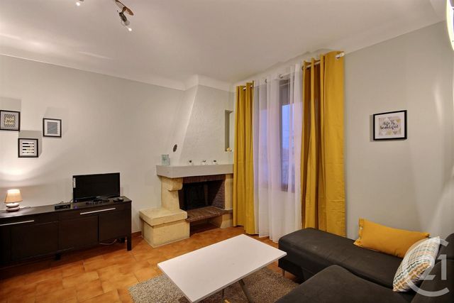 Afficher la photo en grand Appartement F3 à louer - 3 pièces - 46.7 m2 - ANTIBES - 06 - PROVENCE-ALPES-COTE-D-AZUR - Century 21 Liberté