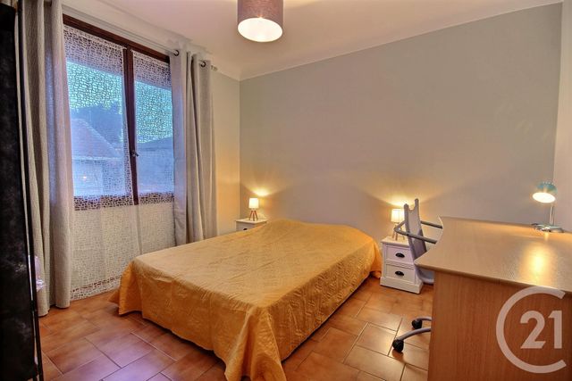 Afficher la photo en grand Appartement F3 à louer - 3 pièces - 46.7 m2 - ANTIBES - 06 - PROVENCE-ALPES-COTE-D-AZUR - Century 21 Liberté