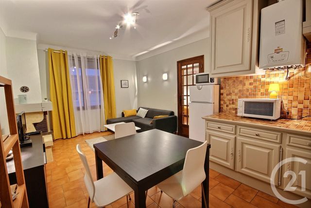 Afficher la photo en grand Appartement F3 à louer - 3 pièces - 46.7 m2 - ANTIBES - 06 - PROVENCE-ALPES-COTE-D-AZUR - Century 21 Liberté
