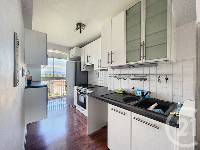Appartement F3 à vendre - 3 pièces - 57.2 m2 - ANTIBES - 06 - PROVENCE-ALPES-COTE-D-AZUR - Century 21 Liberté Appartement F3 à vendre - 3 pièces - 57.2 m2 - ANTIBES - 06 - PROVENCE-ALPES-COTE-D-AZUR - Century 21 Liberté
