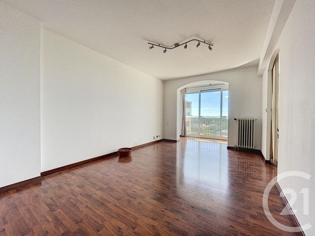 Appartement F3 à vendre - 3 pièces - 57.2 m2 - ANTIBES - 06 - PROVENCE-ALPES-COTE-D-AZUR - Century 21 Liberté Appartement F3 à vendre - 3 pièces - 57.2 m2 - ANTIBES - 06 - PROVENCE-ALPES-COTE-D-AZUR - Century 21 Liberté