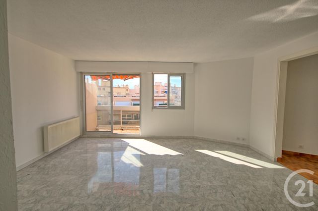 Afficher la photo en grand Appartement F1 à vendre - 1 pièce - 40.38 m2 - ANTIBES - 06 - PROVENCE-ALPES-COTE-D-AZUR - Century 21 Liberté