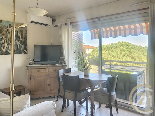Afficher la photo en grand Appartement F2 à vendre - 2 pièces - 30.0 m2 - ANTIBES - 06 - PROVENCE-ALPES-COTE-D-AZUR - Century 21 Liberté