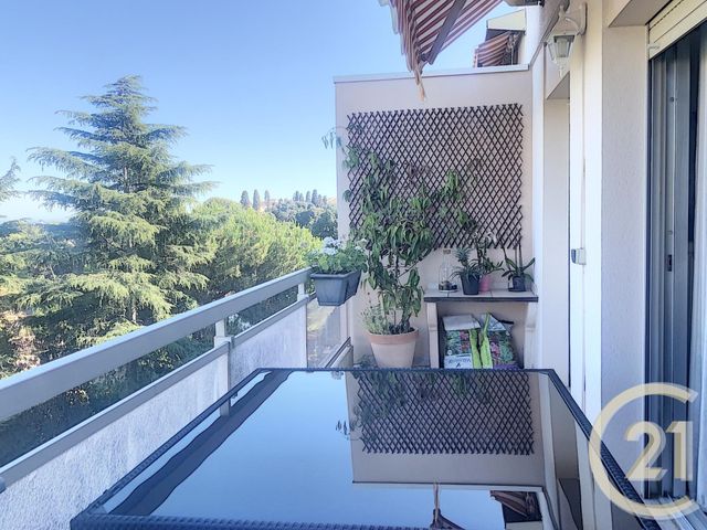 Afficher la photo en grand Appartement F2 à vendre - 2 pièces - 30.0 m2 - ANTIBES - 06 - PROVENCE-ALPES-COTE-D-AZUR - Century 21 Liberté