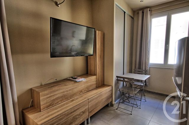 Appartement Duplex à louer - 2 pièces - 19.92 m2 - BIOT - 06 - PROVENCE-ALPES-COTE-D-AZUR - Century 21 Liberté Appartement Duplex à louer - 2 pièces - 19.92 m2 - BIOT - 06 - PROVENCE-ALPES-COTE-D-AZUR - Century 21 Liberté