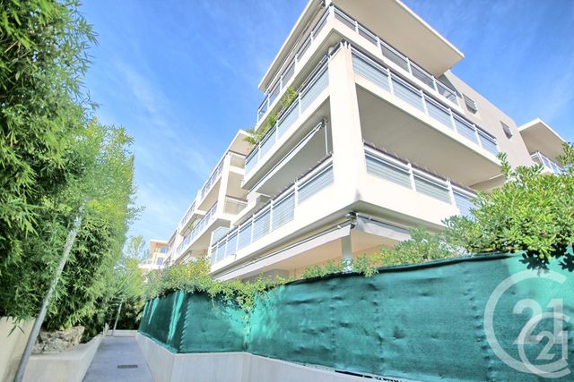 Afficher la photo en grand parking à vendre - 12.0 m2 - ANTIBES - 06 - PROVENCE-ALPES-COTE-D-AZUR - Century 21 Liberté