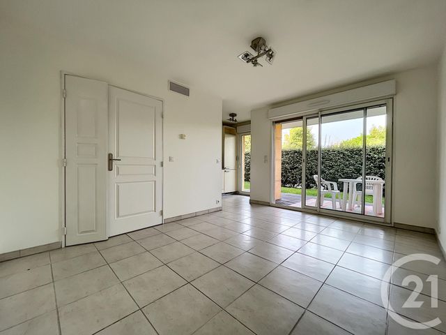 Afficher la photo en grand Appartement F2 à vendre - 2 pièces - 38.0 m2 - ANTIBES - 06 - PROVENCE-ALPES-COTE-D-AZUR - Century 21 Liberté