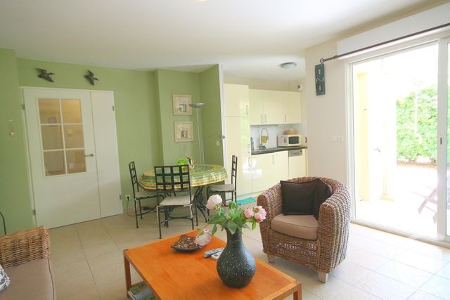 Appartement T3 à louer - 3 pièces - 51.25 m2 - ANTIBES - 06 - PROVENCE-ALPES-COTE-D-AZUR - Century 21 Liberté Appartement T3 à louer - 3 pièces - 51.25 m2 - ANTIBES - 06 - PROVENCE-ALPES-COTE-D-AZUR - Century 21 Liberté