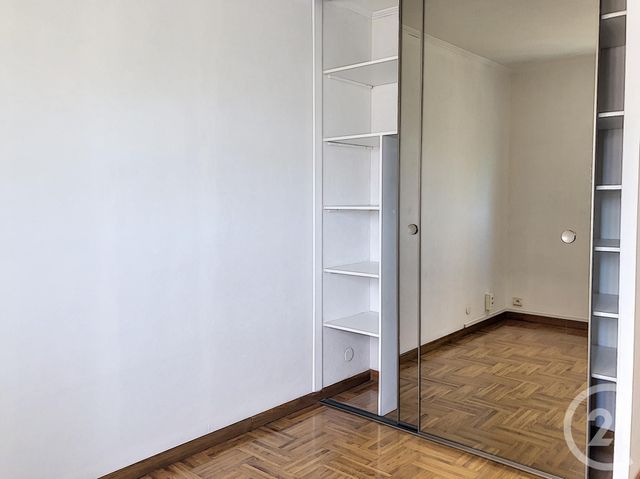 Appartement T3 à louer - 3 pièces - 73.83 m2 - ANTIBES - 06 - PROVENCE-ALPES-COTE-D-AZUR - Century 21 Liberté Appartement T3 à louer - 3 pièces - 73.83 m2 - ANTIBES - 06 - PROVENCE-ALPES-COTE-D-AZUR - Century 21 Liberté