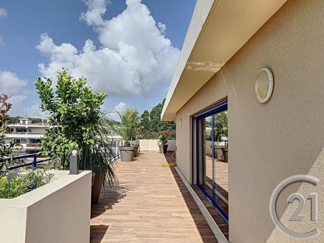 Afficher la photo en grand Appartement F4 à vendre - 4 pièces - 140.0 m2 - ANTIBES - 06 - PROVENCE-ALPES-COTE-D-AZUR - Century 21 Liberté