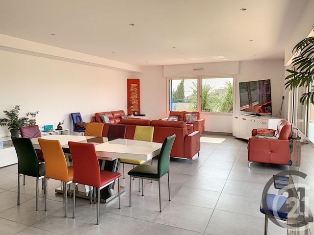Afficher la photo en grand Appartement F4 à vendre - 4 pièces - 140.0 m2 - ANTIBES - 06 - PROVENCE-ALPES-COTE-D-AZUR - Century 21 Liberté