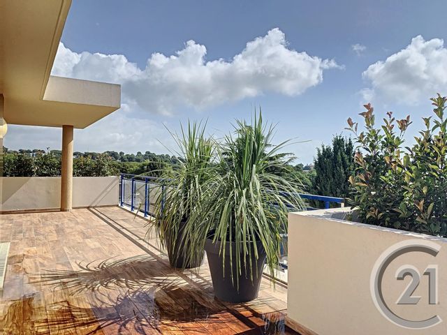 Afficher la photo en grand Appartement F4 à vendre - 4 pièces - 140.0 m2 - ANTIBES - 06 - PROVENCE-ALPES-COTE-D-AZUR - Century 21 Liberté