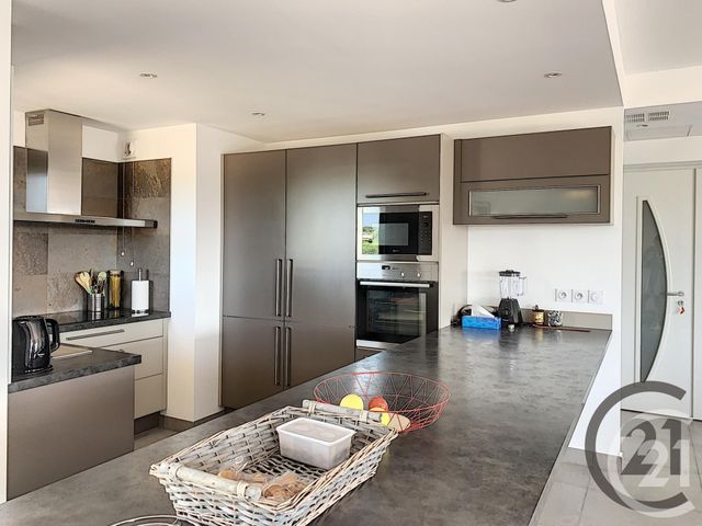 Afficher la photo en grand Appartement F4 à vendre - 4 pièces - 140.0 m2 - ANTIBES - 06 - PROVENCE-ALPES-COTE-D-AZUR - Century 21 Liberté