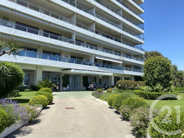 Afficher la photo en grand Appartement F1 à louer - 1 pièce - 21.63 m2 - VALLAURIS - 06 - PROVENCE-ALPES-COTE-D-AZUR - Century 21 Liberté