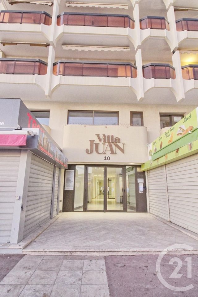 Studio à louer - 1 pièce - 34.02 m2 - JUAN LES PINS - 06 - PROVENCE-ALPES-COTE-D-AZUR - Century 21 Liberté