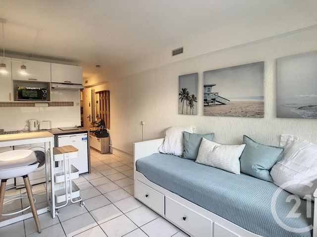 Studio à louer - 1 pièce - 20.5 m2 - LE GOLFE JUAN - 06 - PROVENCE-ALPES-COTE-D-AZUR - Century 21 Liberté