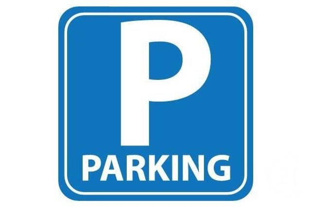 parking - ANTIBES - 06