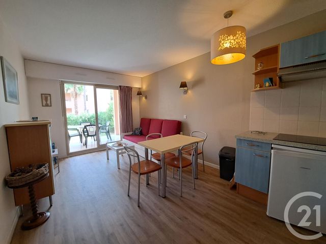 Appartement T2 à louer - 2 pièces - 28.18 m2 - LE GOLFE JUAN - 06 - PROVENCE-ALPES-COTE-D-AZUR - Century 21 Liberté