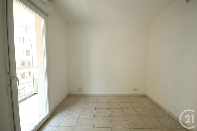 Appartement T2 à vendre - 2 pièces - 28.0 m2 - ANTIBES - 06 - PROVENCE-ALPES-COTE-D-AZUR - Century 21 Liberté