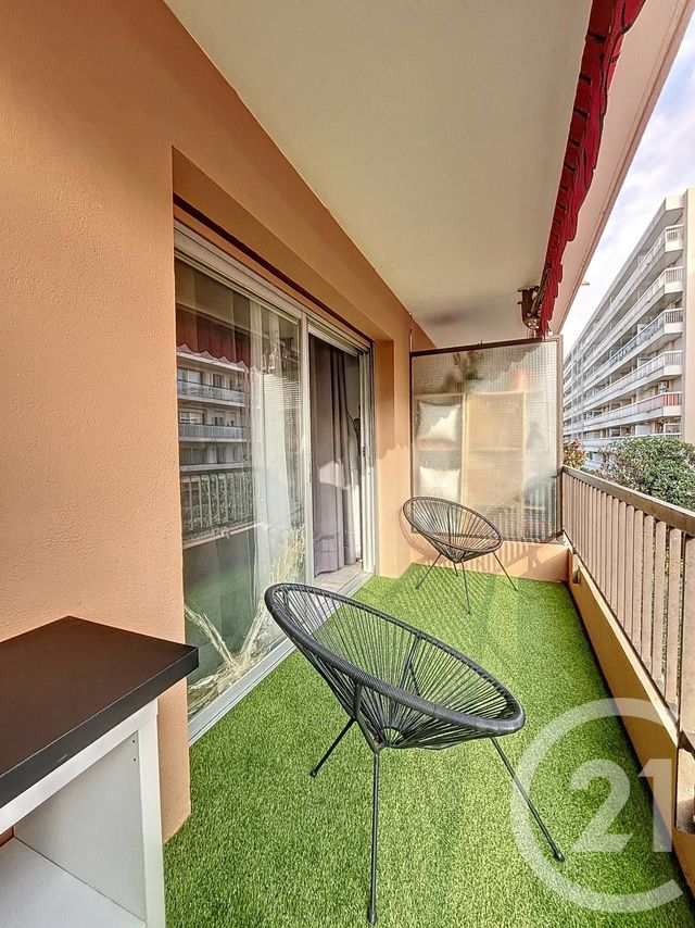 Studio à vendre - 1 pièce - 27.12 m2 - ANTIBES - 06 - PROVENCE-ALPES-COTE-D-AZUR - Century 21 Liberté