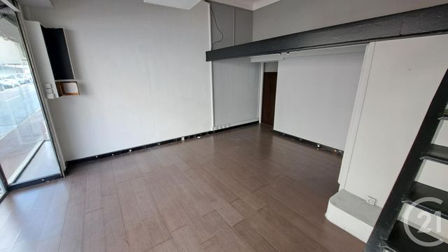 Afficher la photo en grand Appartement Local à louer - 1 pièce - 24.32 m2 - ANTIBES - 06 - PROVENCE-ALPES-COTE-D-AZUR - Century 21 Liberté