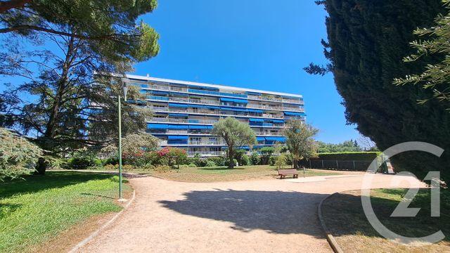 Appartement T2 à louer ANTIBES