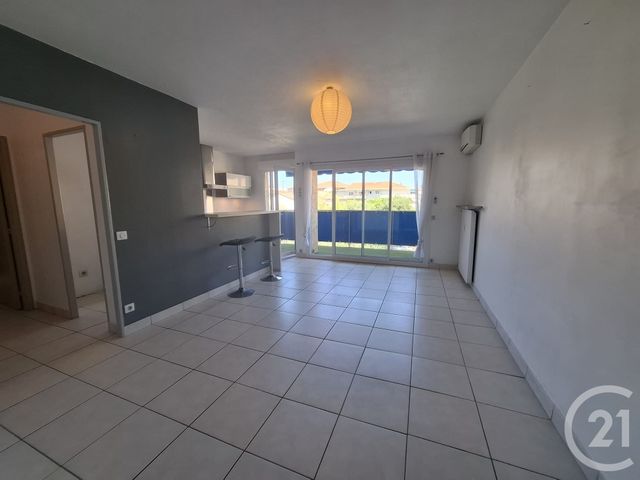 Appartement T3 à louer - 3 pièces - 63.89 m2 - VALLAURIS - 06 - PROVENCE-ALPES-COTE-D-AZUR - Century 21 Liberté