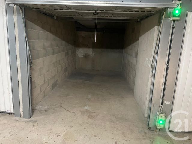 parking à vendre - 12.0 m2 - ANTIBES - 06 - PROVENCE-ALPES-COTE-D-AZUR - Century 21 Liberté