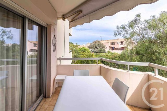 Appartement F2 à louer - 2 pièces - 33.59 m2 - ANTIBES - 06 - PROVENCE-ALPES-COTE-D-AZUR - Century 21 Liberté