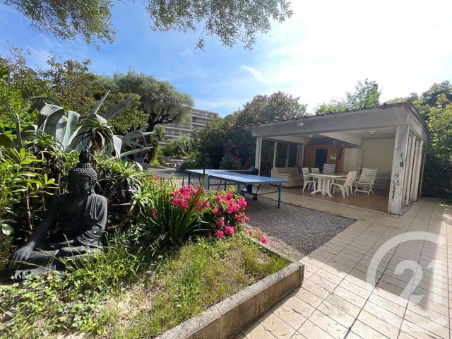 Afficher la photo en grand maison à vendre - 6 pièces - 200.0 m2 - JUAN LES PINS - 06 - PROVENCE-ALPES-COTE-D-AZUR - Century 21 Liberté