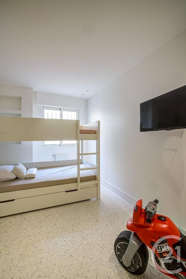 Appartement F4 à vendre - 4 pièces - 100.0 m2 - JUAN LES PINS - 06 - PROVENCE-ALPES-COTE-D-AZUR - Century 21 Liberté