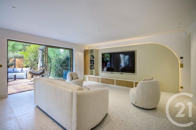 Appartement F4 à vendre - 4 pièces - 100.0 m2 - JUAN LES PINS - 06 - PROVENCE-ALPES-COTE-D-AZUR - Century 21 Liberté