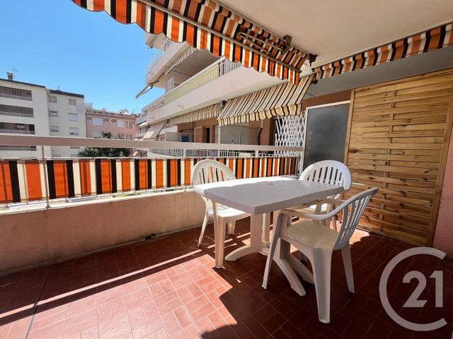 Appartement F1 à louer JUAN LES PINS