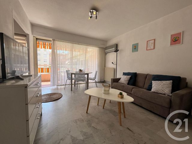 Appartement F1 à louer - 1 pièce - 31.88 m2 - JUAN LES PINS - 06 - PROVENCE-ALPES-COTE-D-AZUR - Century 21 Liberté